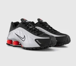 Nike Shox R4 Trainers