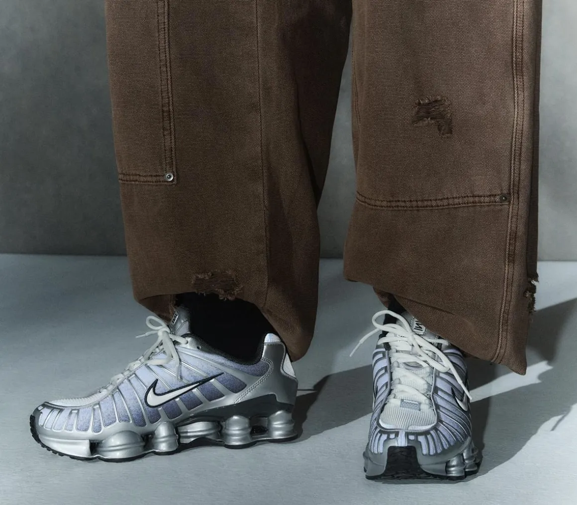Nike Shox TL Trainers