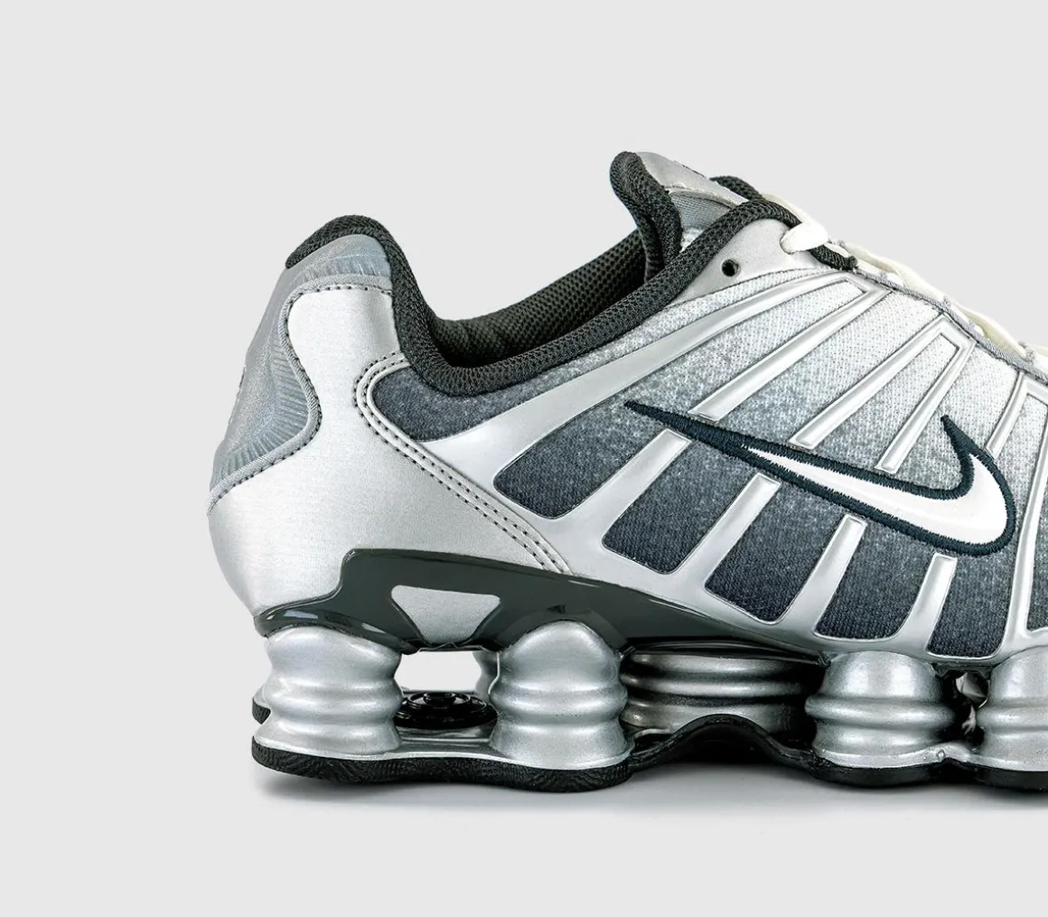 Nike Shox TL Trainers