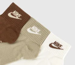 Nike Sportswear Everyday Essential Ankle Socks 3 Pack