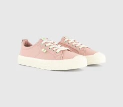 OCA Low Trainers