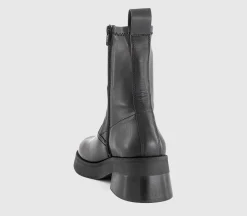 Oliana Boots