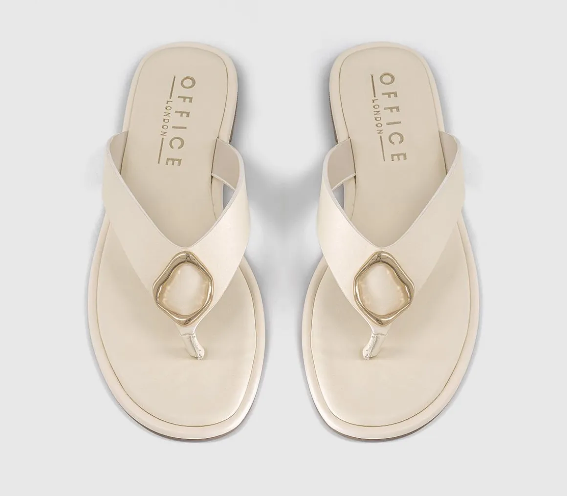 Saffron Metal Trim Detail Toepost Sandals