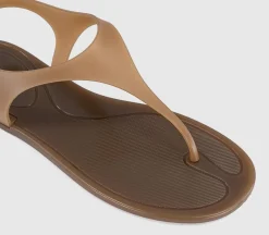 Shake Toe Post Jelly Sandals