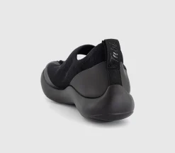 Tabi Sandals