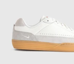 Tennis Centre Trainers