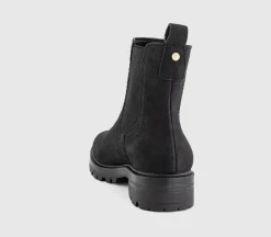 Terra Chelsea Boots