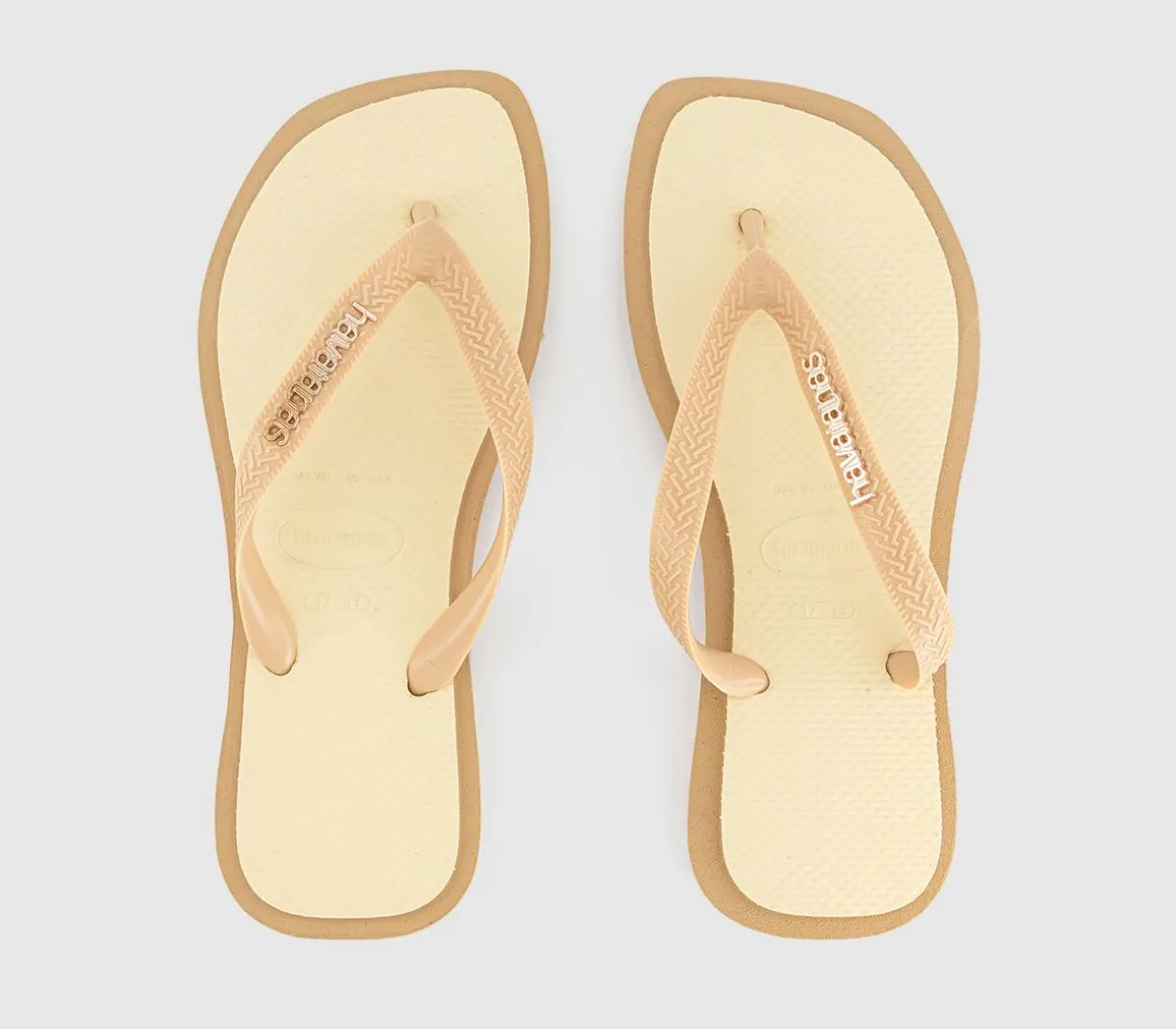 Top Square Fusion Flip Flops