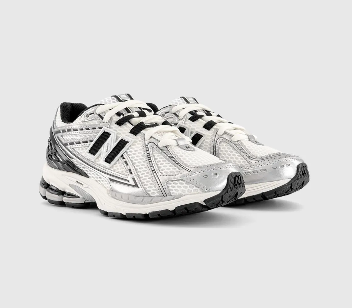 1906 Trainers