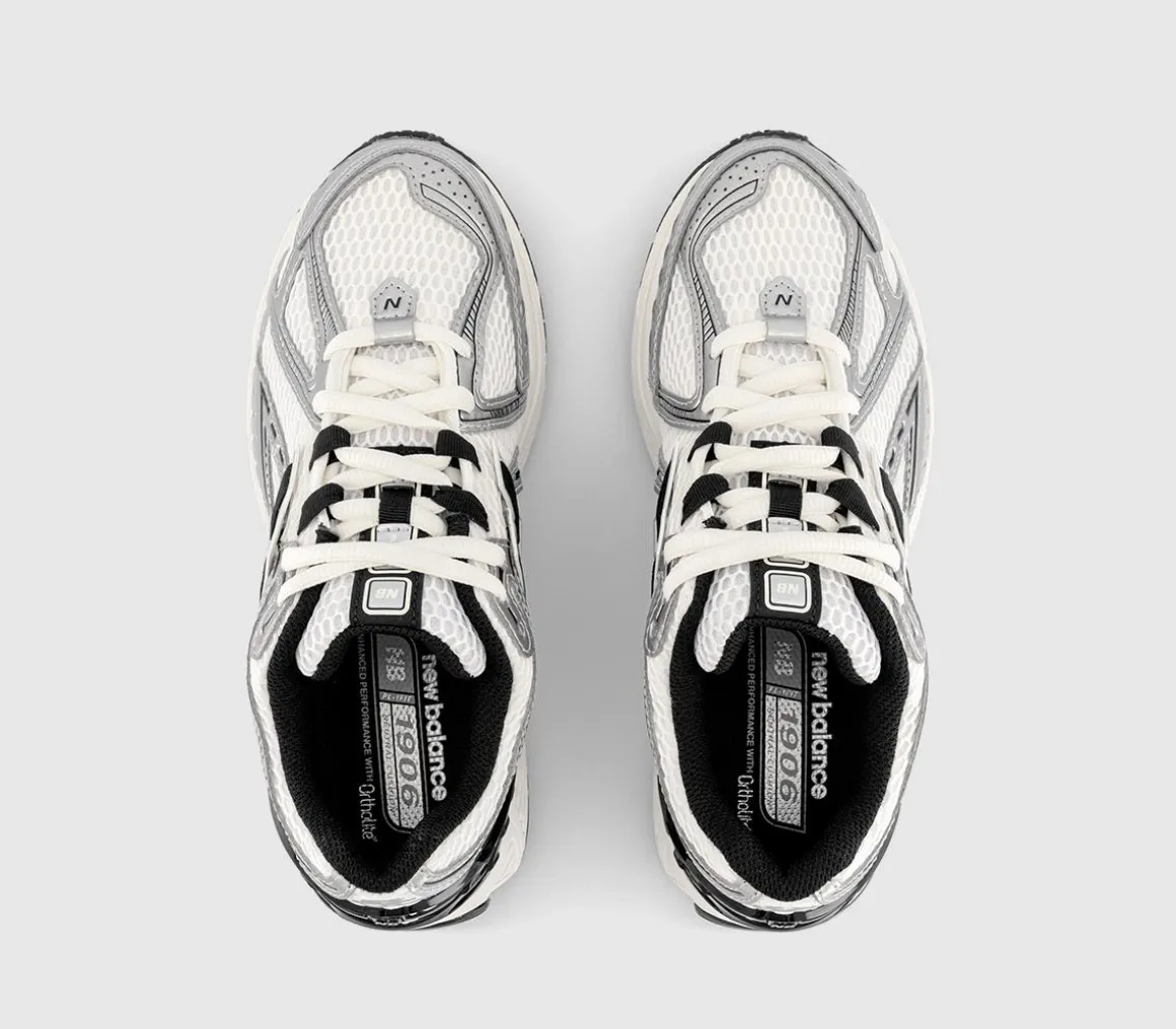 1906 Trainers