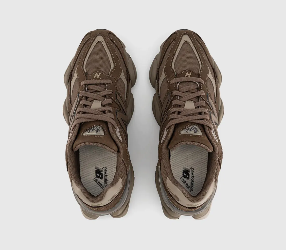 9060 Trainers