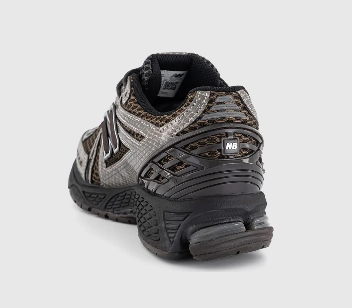 1906 Trainers