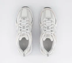 530 Trainers