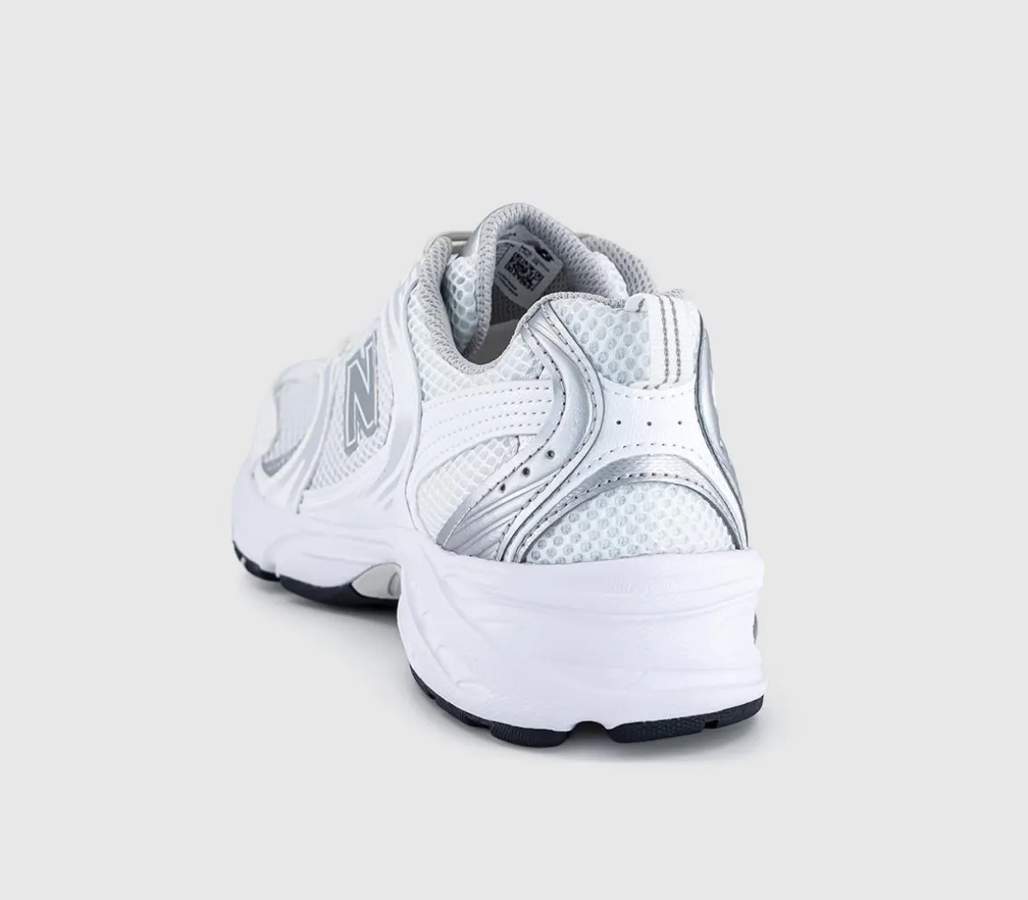 530 Trainers