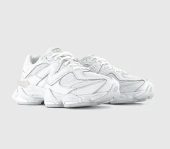 9060 Trainers