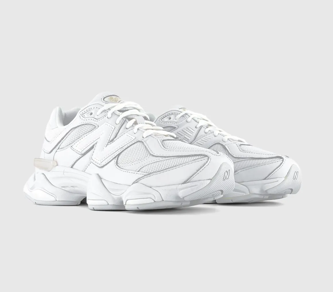 9060 Trainers