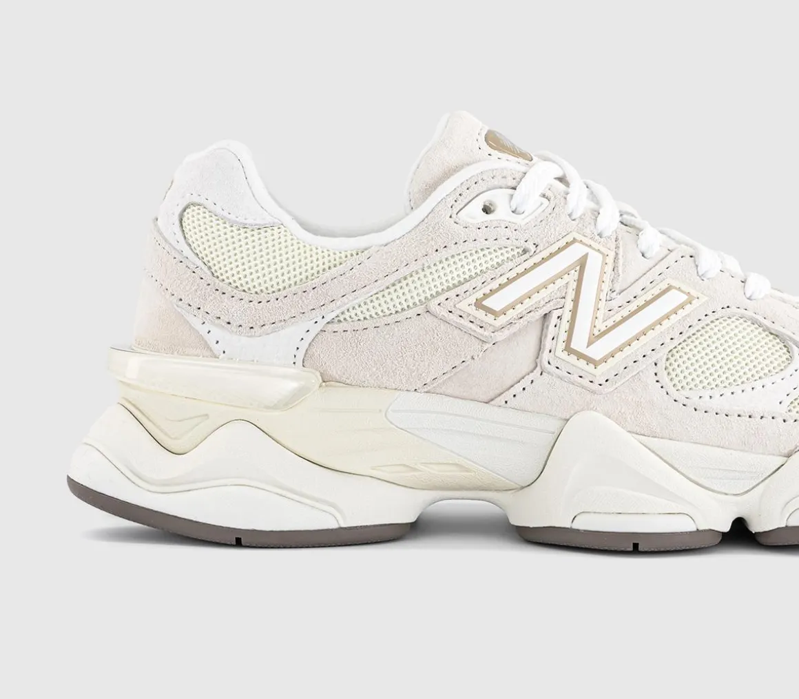 9060 Trainers