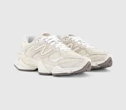 9060 Trainers
