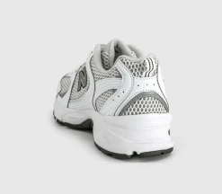 530 Trainers