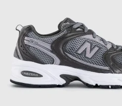 530 Trainers