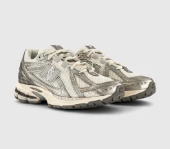 1906 Trainers