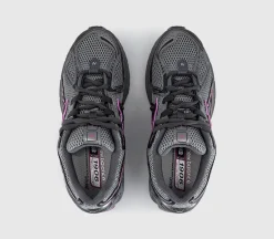 1906 Trainers