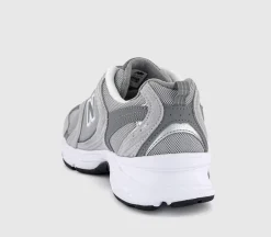 530 Trainers