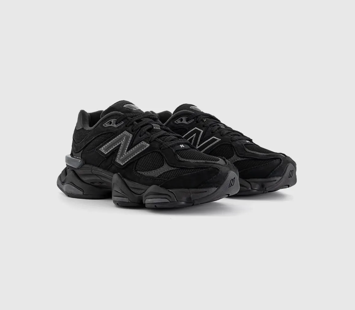 9060 Trainers