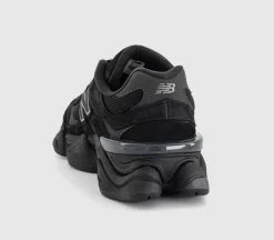 9060 Trainers