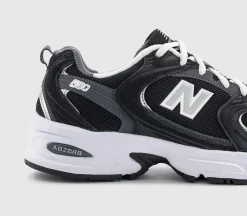 530 Trainers