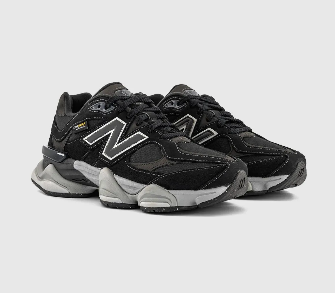 9060 Trainers