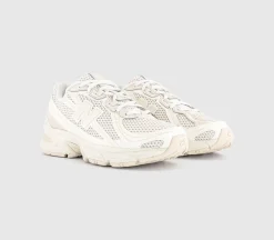 740 Trainers