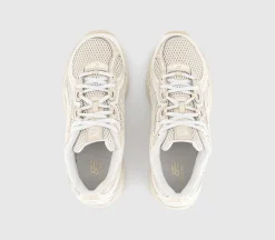 740 Trainers