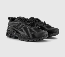 1906 Trainers