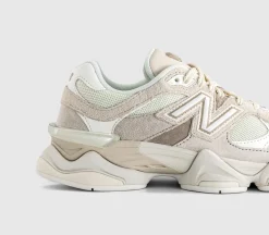 9060 Trainers