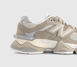 9060 Trainers
