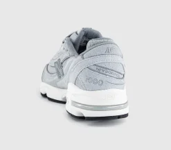 1000 Trainers
