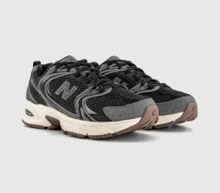 530 Trainers