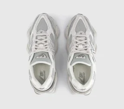 9060 Trainers