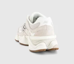 9060 Trainers
