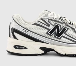 740 Trainers