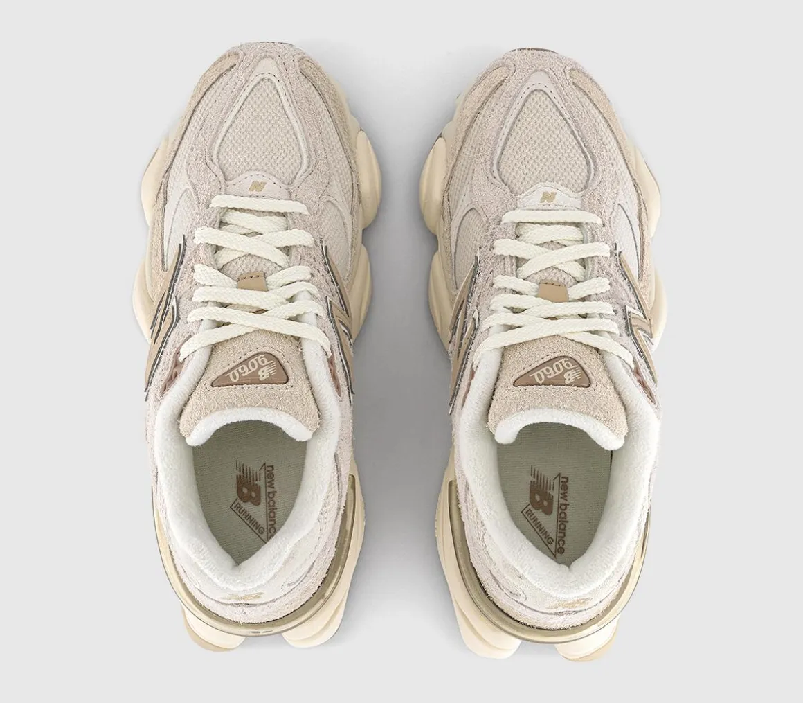 9060 Trainers