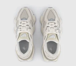 9060 Trainers
