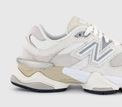 9060 Trainers