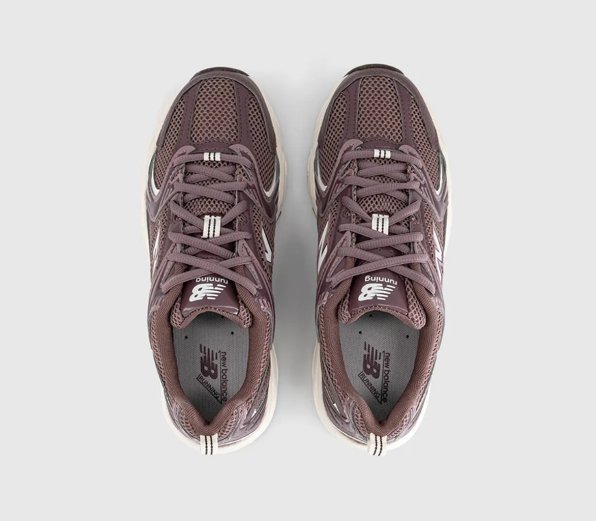 530 Trainers