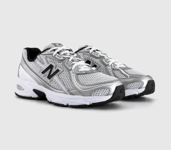 740 Trainers