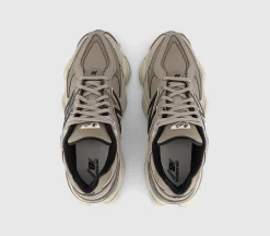 9060 Trainers