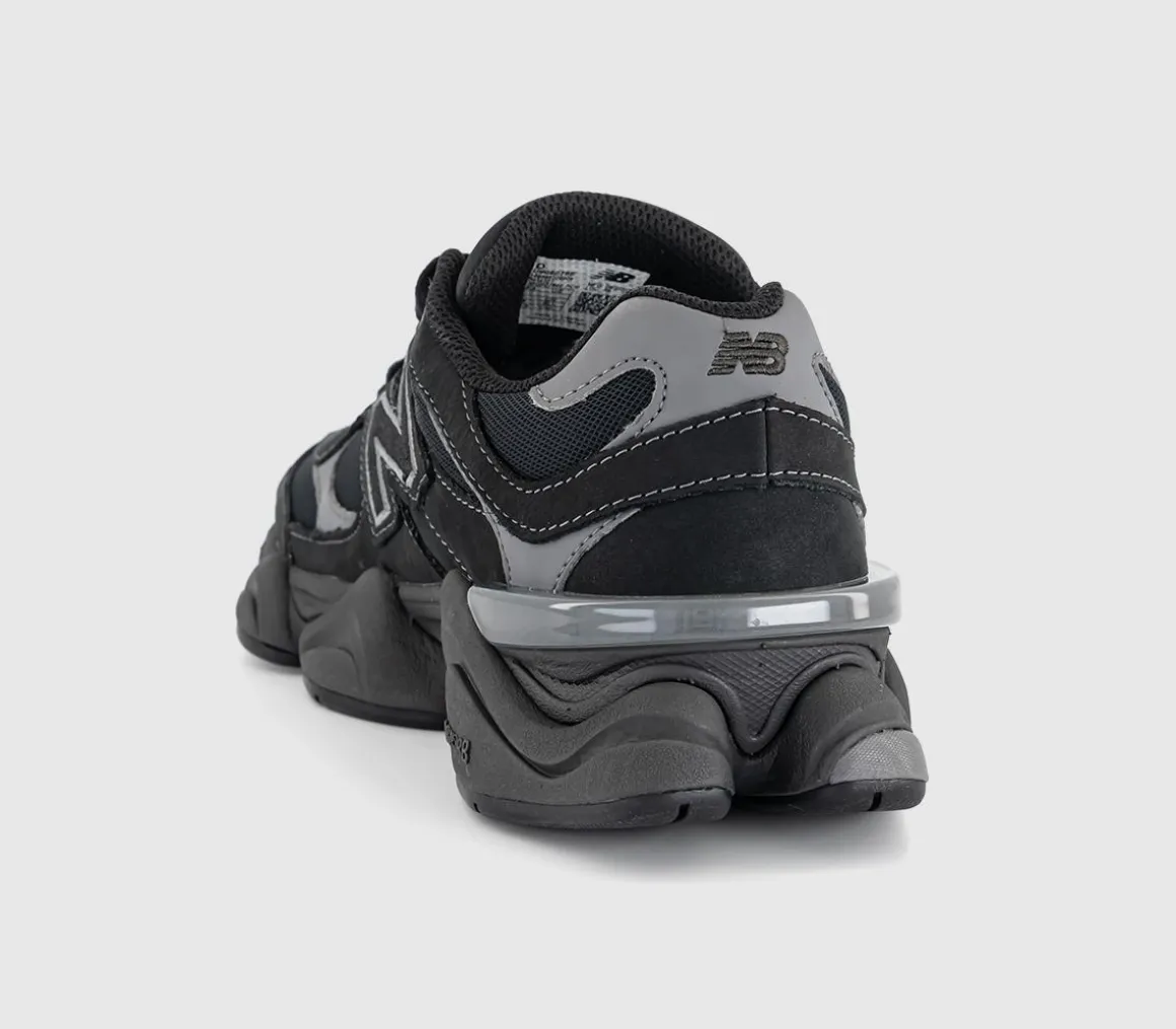 9060 Trainers