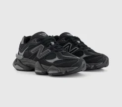 9060 Trainers