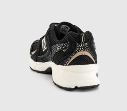 530 Trainers